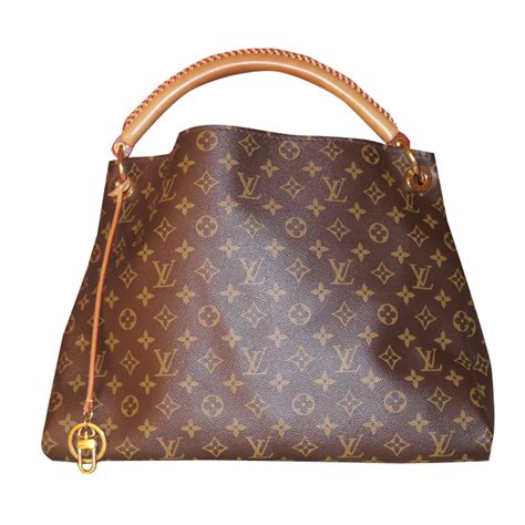 d'ou provient le cuir louis vuitton|louis vuitton 1837.